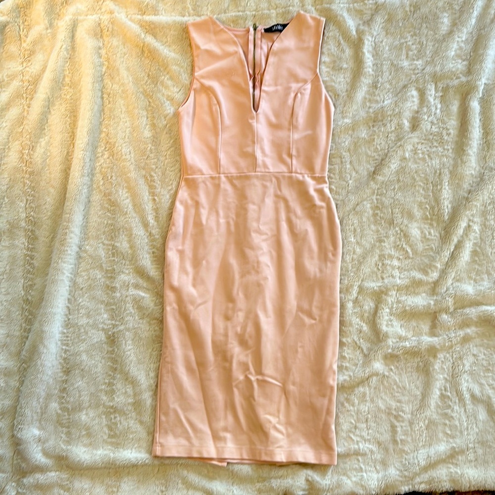 LuLu’s Pink Knee length dress